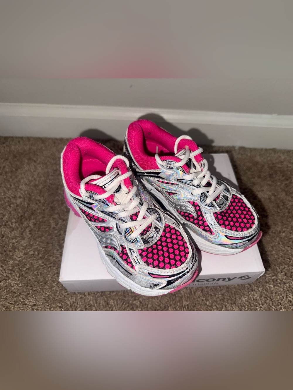 Saucony Omni Toddler Girls Size 9